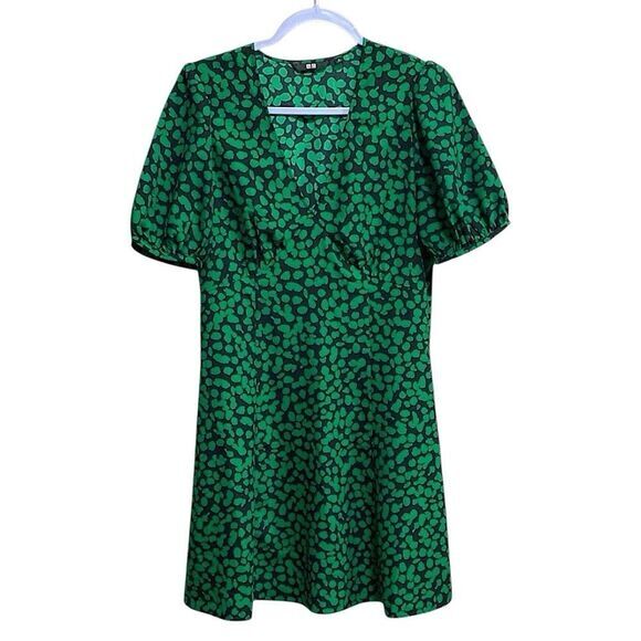 Uniqlo Green Abstract Dot Puff Sleeve Mini Dress | Size M - Picture 1 of 12